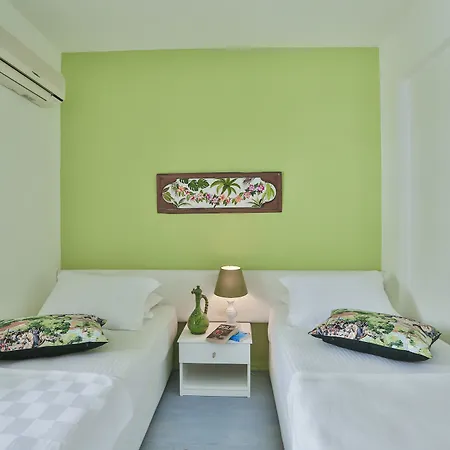 Taytanli Hotel 2*